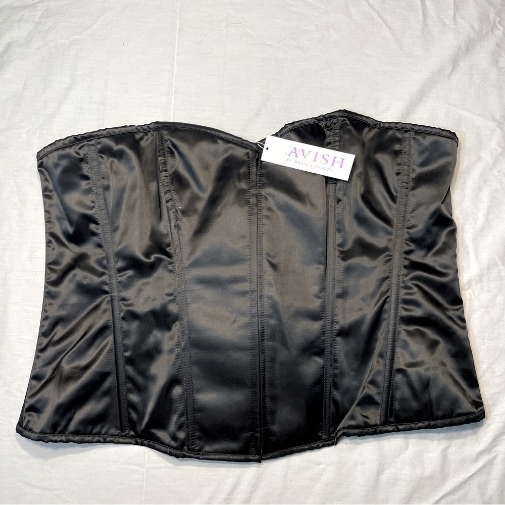 Black Satin Corset - Plus Size (6X) Daisy Corsets fits like a 3X / US 24